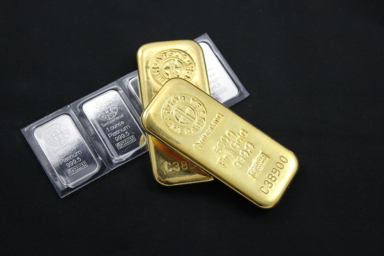 What Is a Bullion Bank? The Backbone of the Gold Market