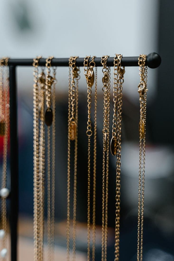 How to Sell Gold Jewelry: A Simple Guide to a Fair Price