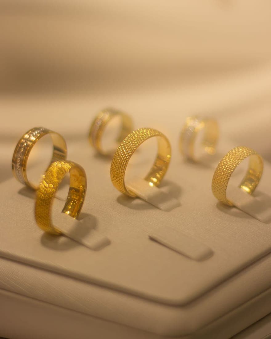 Is Cash for Gold Worth It? When Selling Makes Sense