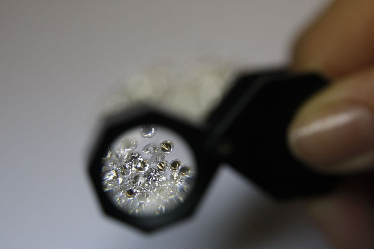 We Buy Diamonds Over 1 Carat with GIA Certification